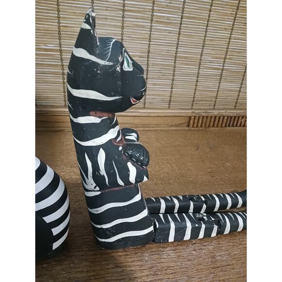 Vintage Laurel Burch Style Folk Art Black And White Wood Cats - Picture 10 of 10